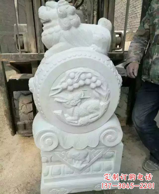 济南中领雕塑出品,精雕细琢汉白玉狮子门墩