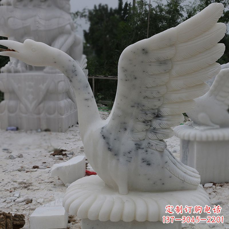 济南汉白玉天鹅石雕,精美绝伦,令人叹为观止
