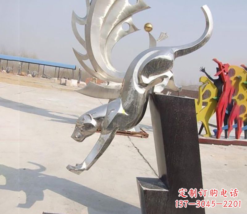 济南户外不锈钢豹子雕塑