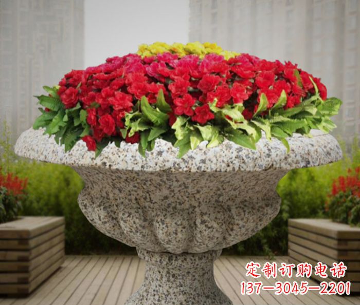 济南中领雕塑精美花岗岩花盆小区石雕