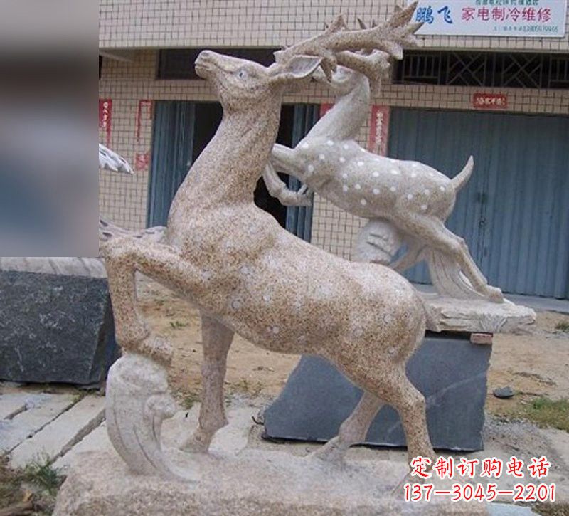 济南花岗岩梅花鹿雕塑,象征着美丽的永恒