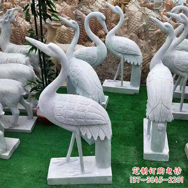 济南花岗岩仙鹤雕塑，给您的家增添浓浓的古典风情