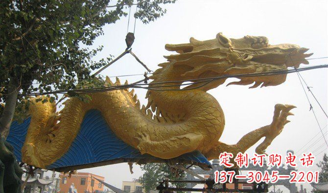 济南中领雕塑——黄金龙雕塑定制
