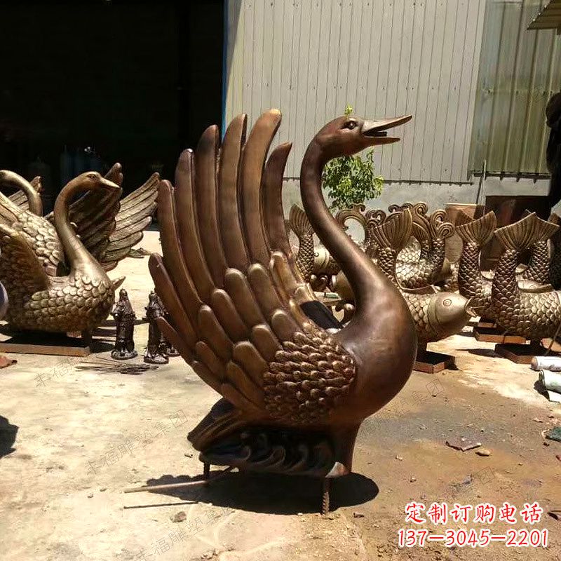 济南精美黄铜天鹅雕塑中领雕塑的精美黄铜天鹅雕…