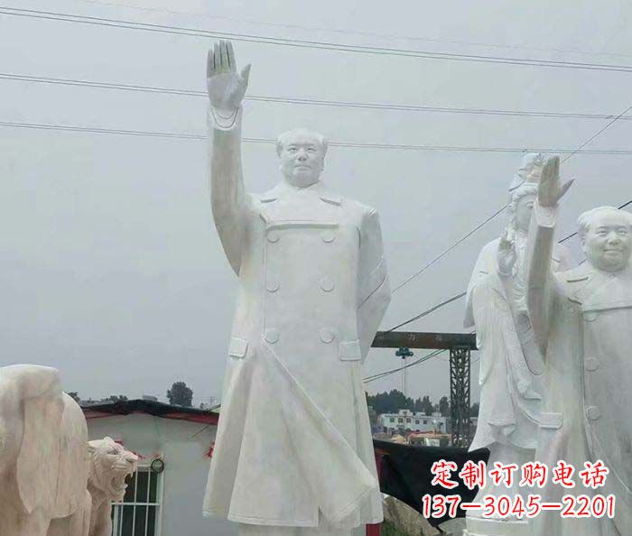 济南毛泽东伟人石雕,永载史册