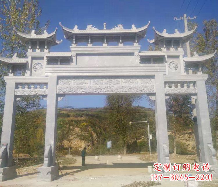 济南景区三门仿古石牌坊石雕
