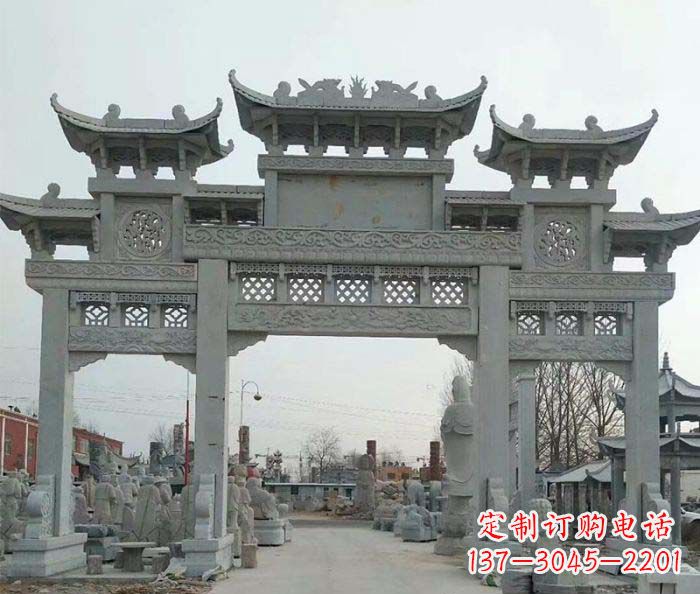济南三门牌坊石雕,精美汉风石雕装饰景区
