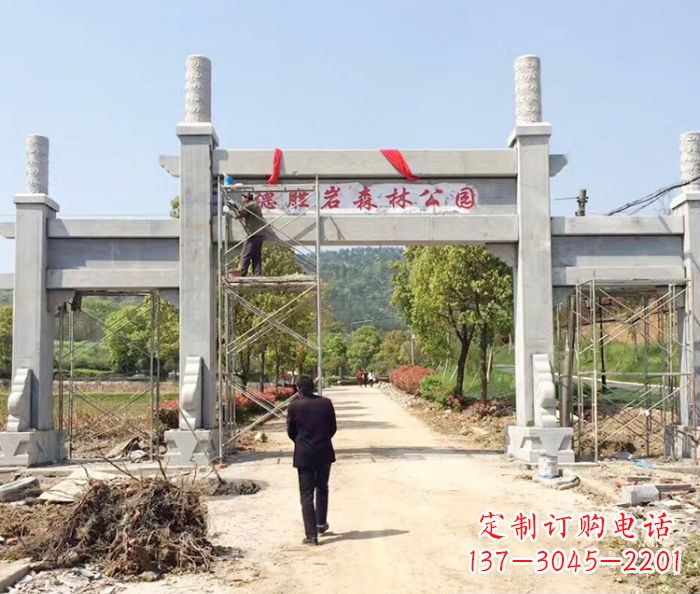 济南中领雕塑是一家专业的雕塑定制厂家,我们提…