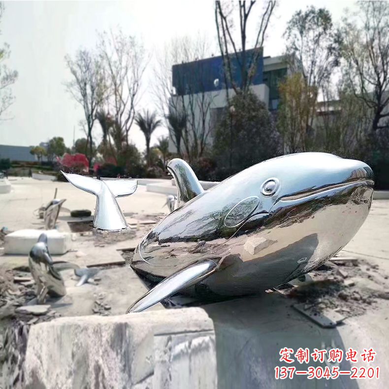 济南奇特美观的镜面不锈钢鲸鱼雕塑