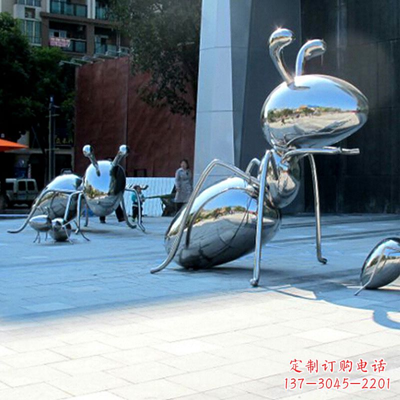 济南优雅而不凡的蚂蚁不锈钢雕塑
