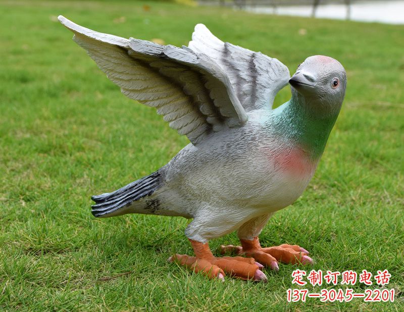 济南举个和平鸽雕塑