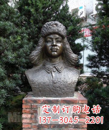 济南领雕塑:全国首创雷锋青铜胸像