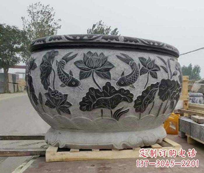 济南中领雕塑出品,精致仿古圆水缸雕塑