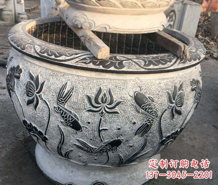 济南连年有余石浮雕仿古圆水缸