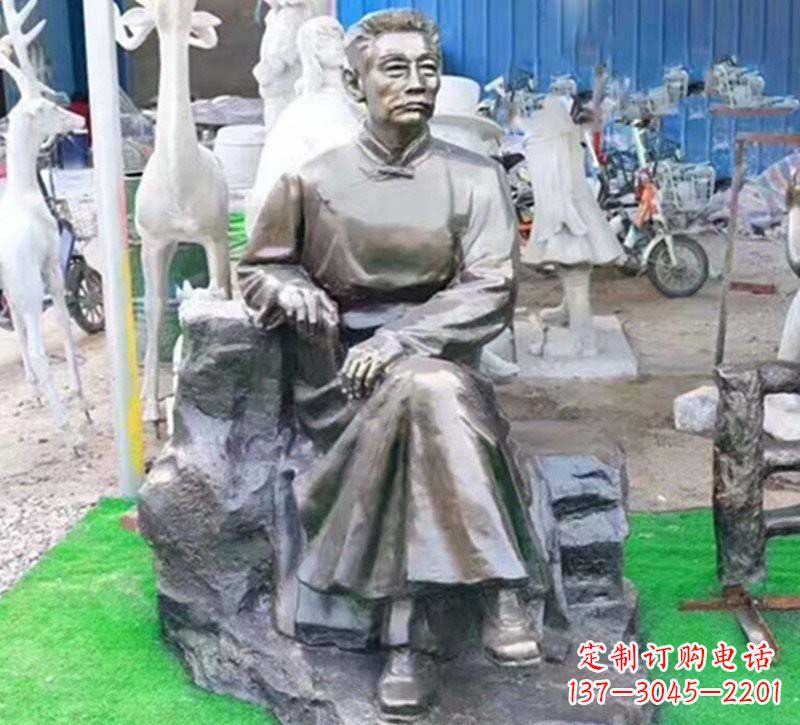 济南鲁迅铜雕塑