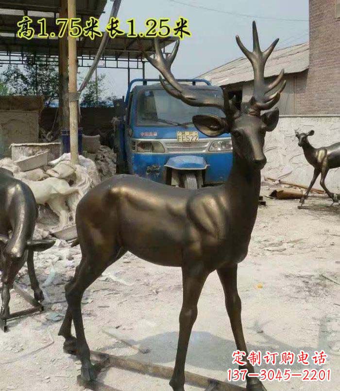 济南艺术精美,高品质鹿铜雕塑