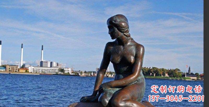 济南欣赏优雅妩媚的美人鱼铜雕
