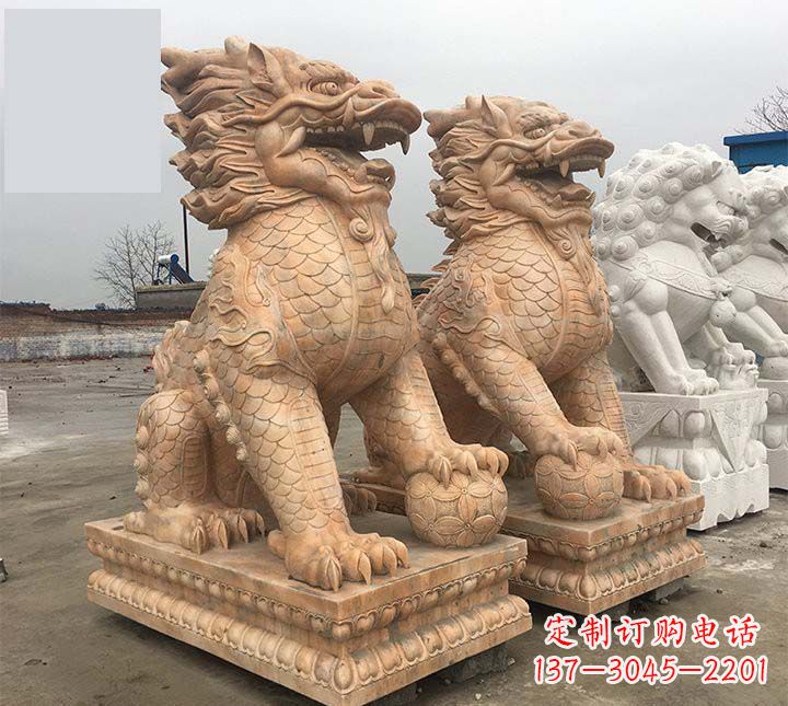 济南门口踩球麒麟石雕