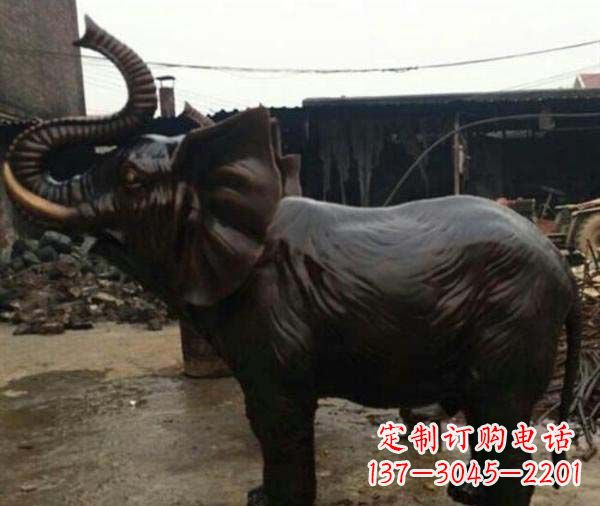济南门口大象铜雕