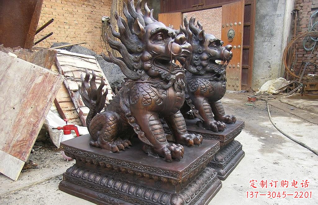 济南传统工艺精制–钜细工艺麒麟铜雕