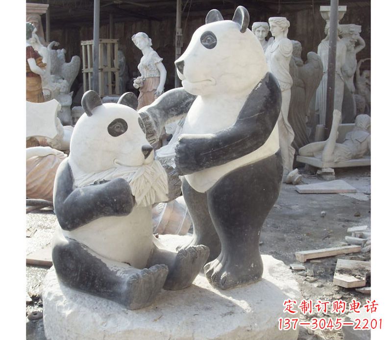 济南母子熊猫石雕,传达真挚的亲情