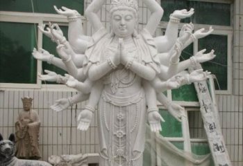 济南汉白玉千手观音雕塑，精致细腻，深具宗教意义