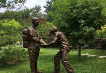 济南缅怀八路军历史，铸就具有纪念意义的老人铜雕