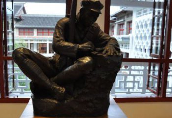 济南铜雕红军战士纪念雕塑，烈士镌刻永恒记忆