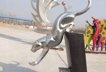 济南经典大气的不锈钢豹子雕塑
