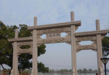 济南景区三门古典牌坊石雕