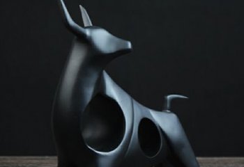 济南可爱抽象牛玻璃钢动物雕塑