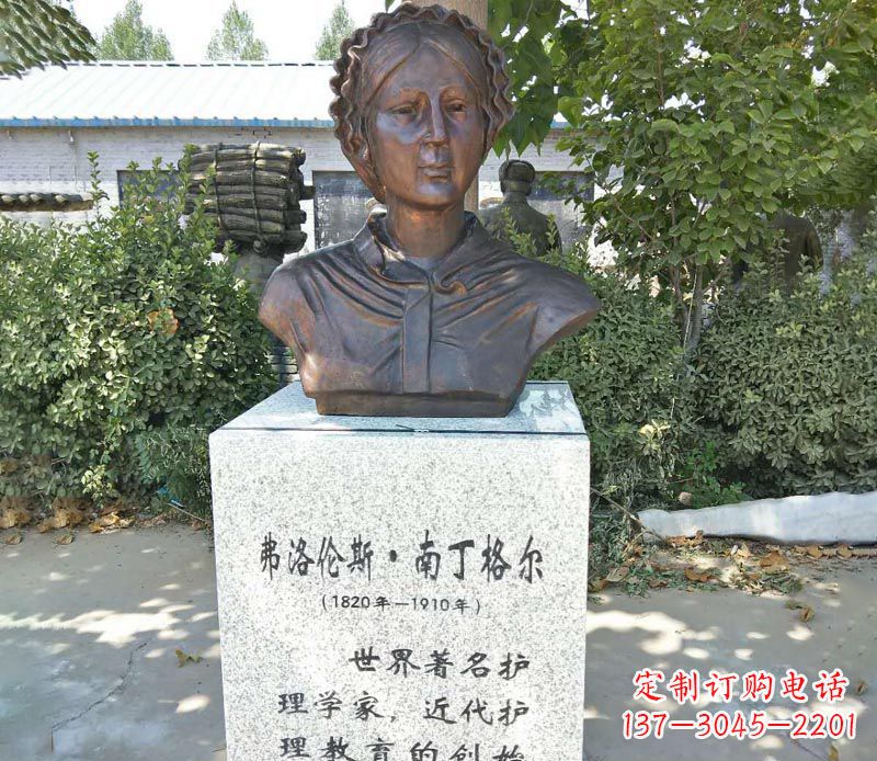 济南贴近历史的精致南丁格尔铜雕
