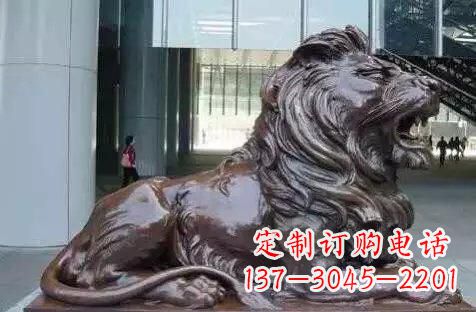 济南华丽铜雕狮子,风格独具特色