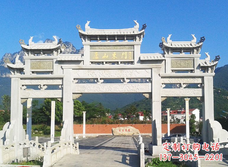济南领雕塑定制:精美华丽的大象雕塑
