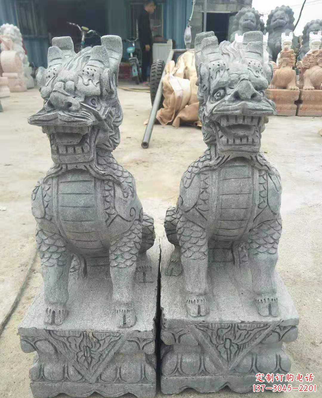 济南古典雅致的麒麟石雕