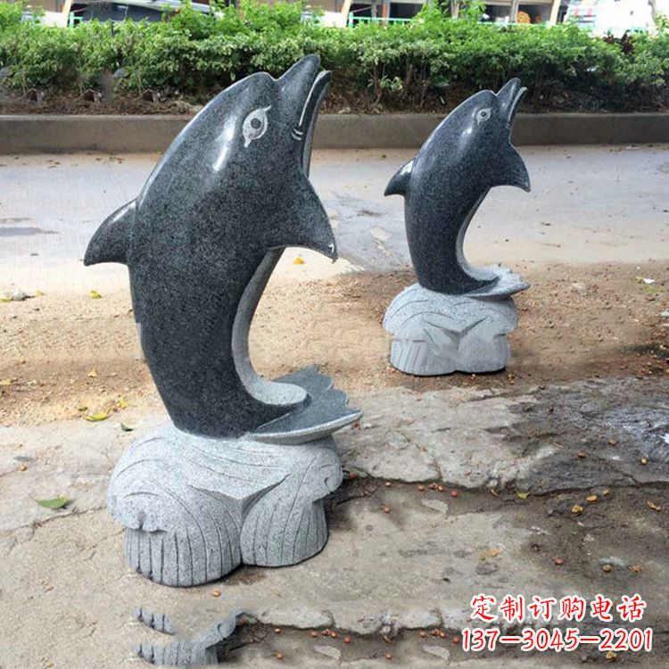 济南青石海豚雕塑--精致好看与象征意义一起令人惊叹
