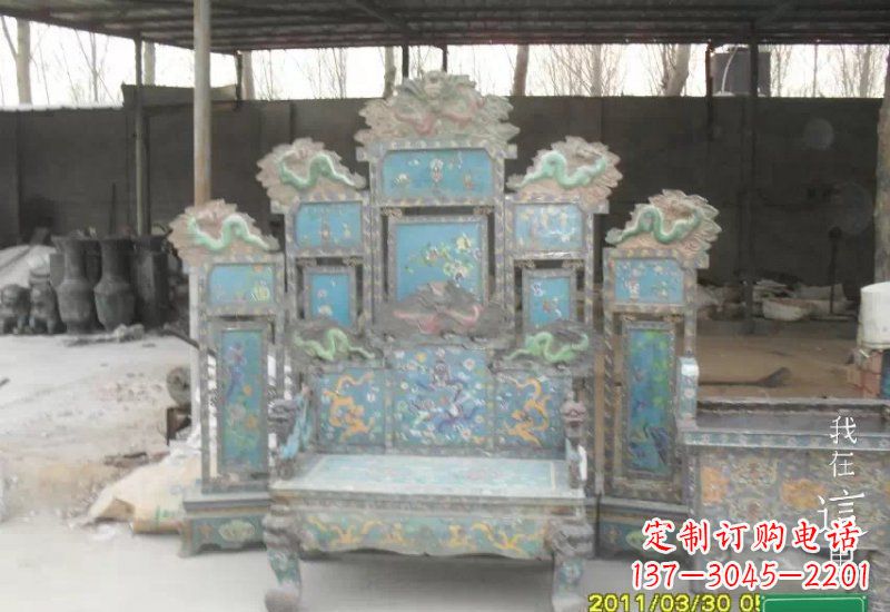 济南青铜仿古龙椅雕塑,精美传神