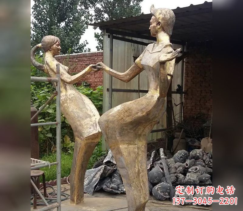 济南专属情侣,情深伴随铜雕精美绝伦