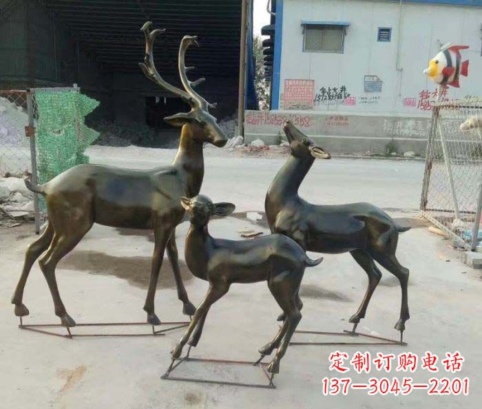 济南群雄逐鹿,铸就精致鹿雕