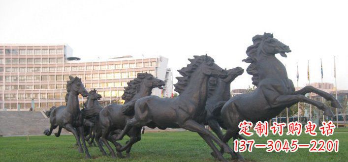 济南群马公园动物铜雕,让艺术描绘你的故事