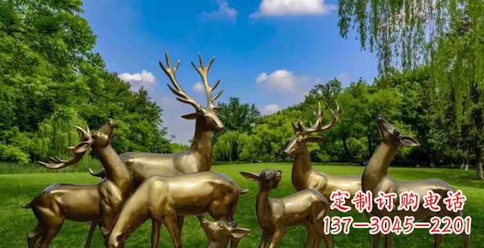 济南群雄逐鹿,高贵精美的鹿雕塑