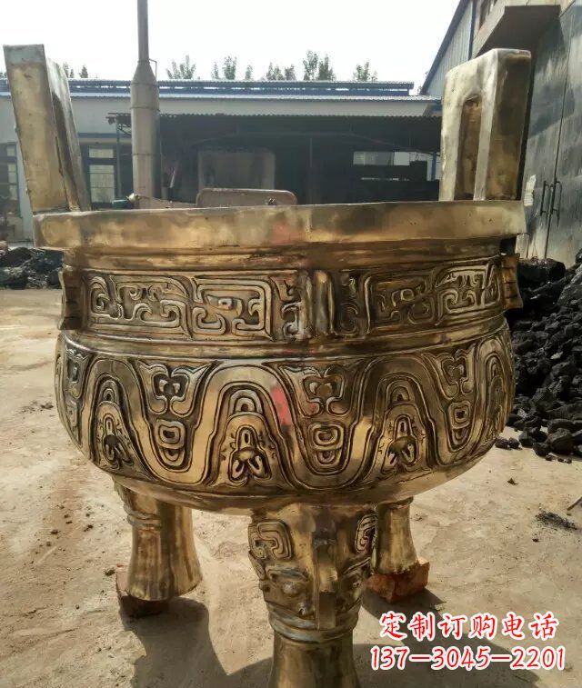 济南三足香炉寺庙铜雕 (2)