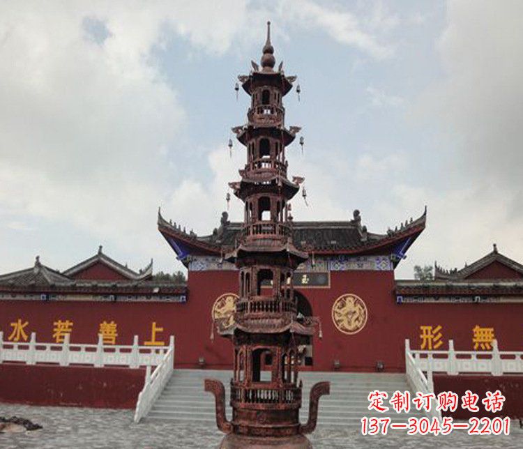 济南三足铜香炉雕塑,精美绝伦