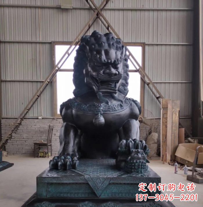 济南中领雕塑狮子铜雕塑,壮丽展现王者之气!
