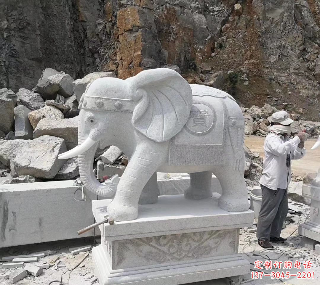 济南中领雕塑提供优质观音雕塑