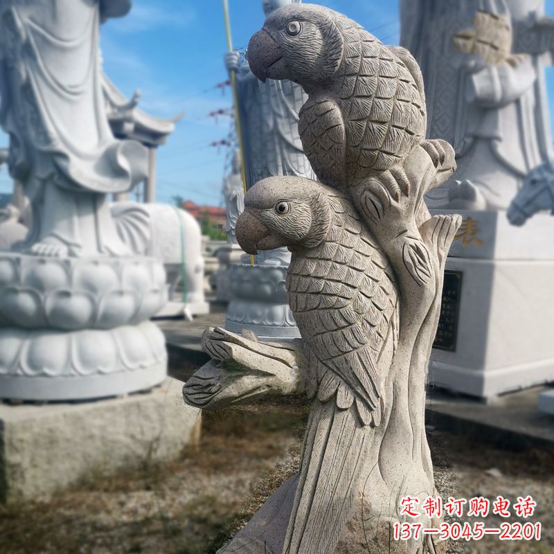 济南石雕鹦鹉景观雕塑摆件
