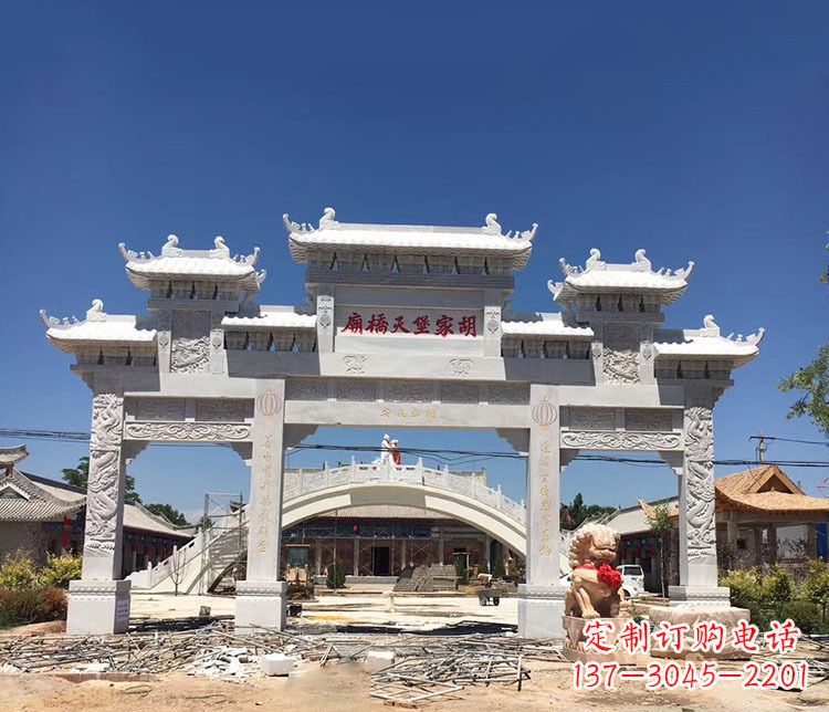 济南寺庙三门五楼石牌坊石雕_1