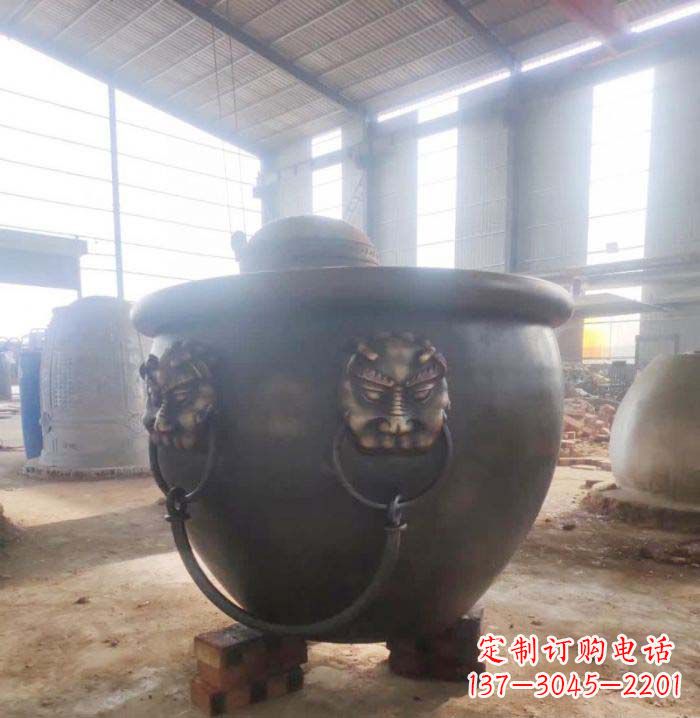 济南寺庙水缸铜雕