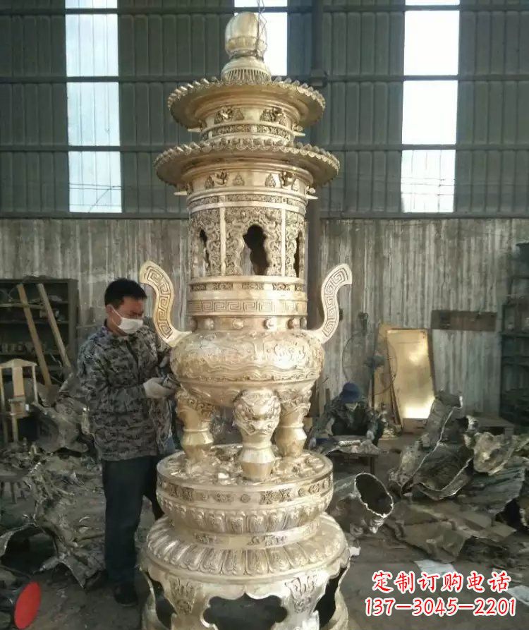 济南寺庙香炉铜雕 (5)