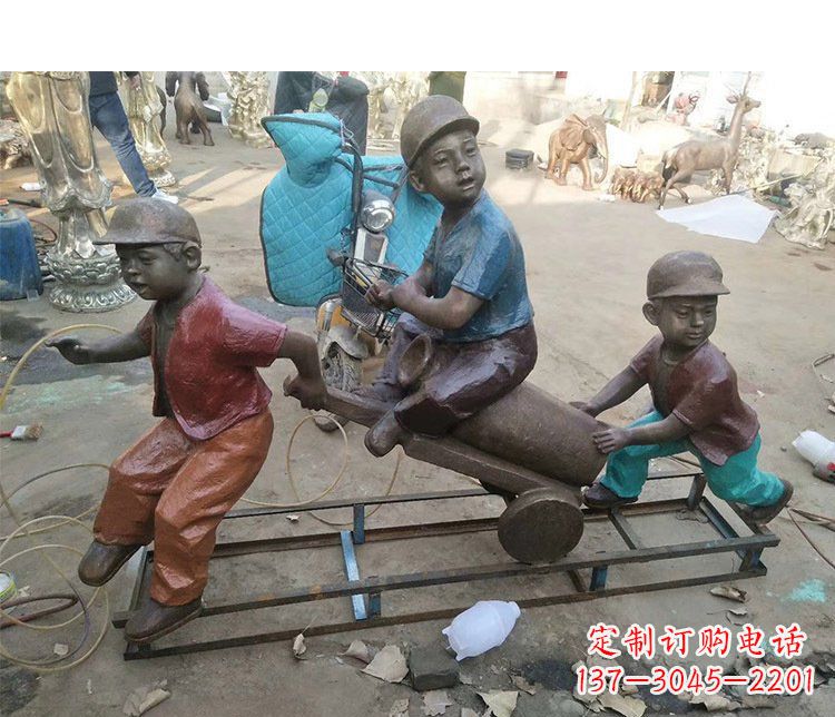 济南铜雕彩绘庭院玩耍儿童雕塑
